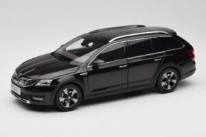 Skoda Octavia Mk4 Combi Brūns Paudi Model 1:18 ZMR000005BRA Metāls