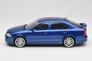 Skoda Octavia RS 1Z Race Blue Metallic Otto 1:18 OT478 Sveķi — attēls 3 no 6