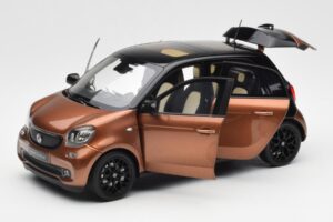 Smart Forfour W453 Melns Hazel Brūns Norev 1:18 B66960299 Metāls — attēls 2 no 8