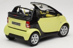 Smart Fortwo 450 Cabrio Dzeltens Minichamps 1:18 0012889V001C49Q00 Metāls — attēls 3 no 8