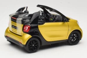 Smart Fortwo 453 Kabriolets Melns Un Dzeltens Norev 1:18 B66960289 Metāls — attēls 3 no 8