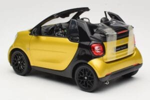 Smart Fortwo 453 Kabriolets Melns Un Dzeltens Norev 1:18 B66960289 Metāls — attēls 7 no 8