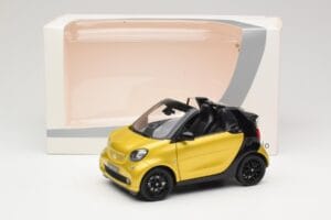 Smart Fortwo 453 Kabriolets Melns Un Dzeltens Norev 1:18 B66960289 Metāls — attēls 8 no 8
