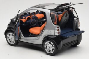 Smart Fortwo Melns Kyosho 1:18 0004830V000C08Q00 Metāls — attēls 5 no 8