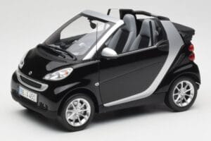 Smart Fortwo Kabriolets W451 Melns & Sudrabs Minichamps 1:18 Q0022566V001C18Q00 Metāls