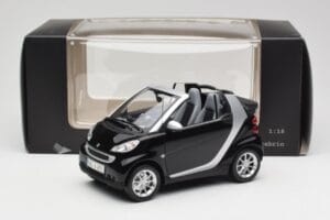 Smart Fortwo Kabriolets W451 Melns & Sudrabs Minichamps 1:18 Q0022566V001C18Q00 Metāls — attēls 8 no 8