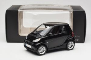 Smart Fortwo Coupe W451 Deep Melns Minichamps 1:18 Q0022563V001C02Q00 Metāls — attēls 8 no 8
