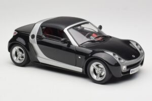 Smart Roadster Melns Bburago 1:18 34099-M1 Metāls — attēls 6 no 8