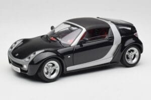 Smart Roadster Tumšzils Bburago 1:18 34917 Metāls