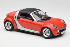 Smart Roadster Sarkans Bburago 1:18 34099 Metāls — attēls 6 no 8