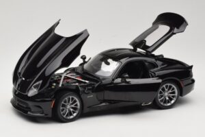 SRT Viper GTS Melns Maisto 1:18 31128 Metāls — attēls 2 no 8