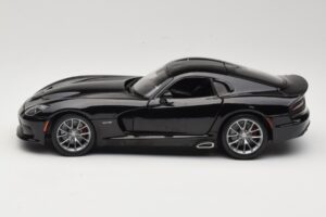 SRT Viper GTS Melns Maisto 1:18 31128 Metāls — attēls 4 no 8