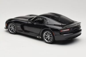 SRT Viper GTS Melns Maisto 1:18 31128 Metāls — attēls 7 no 8