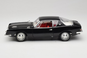 Studebaker Avanti Melns Signature Models 1:18 STUDEBAKER001 Metāls — attēls 4 no 8