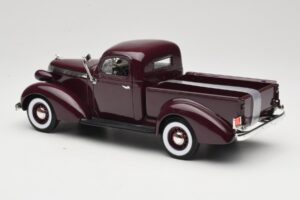 Studebaker Coupe Express Pickup Brūns American Mint 1:18 92458-R1 Metāls — attēls 7 no 8