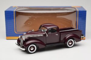 Studebaker Coupe Express Pickup Brūns American Mint 1:18 92458-R1 Metāls — attēls 8 no 8