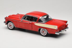 Studebaker Golden Hawk Apache Red Motor City 1:18 80009 Metāls — attēls 7 no 8
