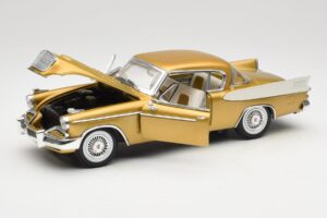 Studebaker Golden Hawk Anson 1:18 30384 Metāls — attēls 2 no 8