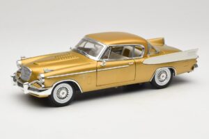 Studebaker Golden Hawk Anson 1:18 30384 Metāls