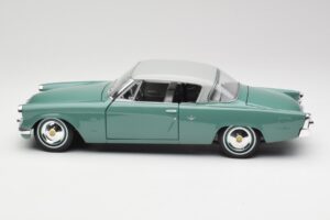 Studebaker Starliner Seafoam Zaļš & Shasta Balts Maisto 1:18 31651 Metāls — attēls 2 no 8