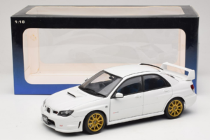 Subaru Impreza WRX STi GD Balts AUTOart 1:18 78682 Metāls — attēls 8 no 8