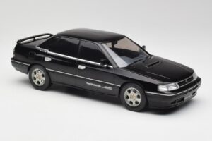 Subaru Legacy RS Melns IXO 1:18 18CMC131A Metāls — attēls 4 no 6