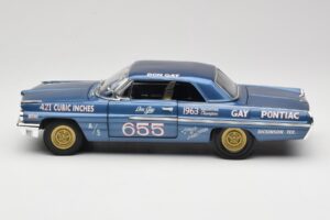 Pontiac Catalina Super Duty Super Stock #655 Zils 1962 Auto World 1:18 AW201/06 Metāls — attēls 4 no 8