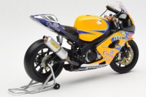 Suzuki GSX-R 1000 Team Alstare Corona Extra T. Corser WSB 2005 Minichamps 1:12 122052211 Metāls — attēls 3 no 6