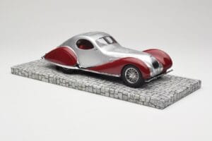 Talbot-Lago T150 C-SS Coupe Sudrabs Sarkans Minichamps 1:18 107117121 Sveķi — attēls 4 no 6