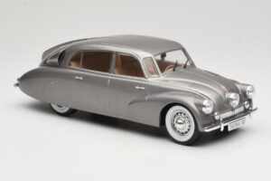Tatra 87 Pelēks MCG 1:18 MCG18068 Metāls — attēls 4 no 6