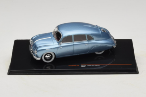 Tatra T600 Tatraplan Zils IXO 1:43 CLC594N Metāls
