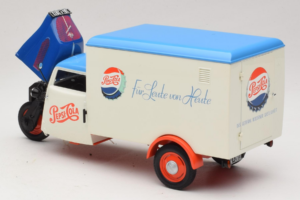 Tempo Dreirad Kastenwagen Pepsi Minichamps 1:18 150099024 Metāls — attēls 5 no 8