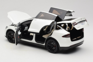 Tesla Model X Balts OEM 1:18 TESLA001 Metāls — attēls 5 no 8