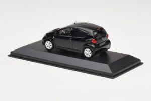 Toyota Aygo AB10 Melns Minichamps 1:43 400166401 Metāls — attēls 3 no 4