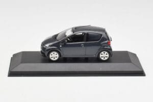 Toyota Aygo AB10 Grey Metallic Minichamps 1:43 AYGO001 Metāls