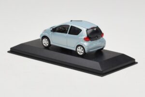 Toyota Aygo Light Blue Metallic Minichamps 1:43 TOYOTA012 Metāls — attēls 3 no 4