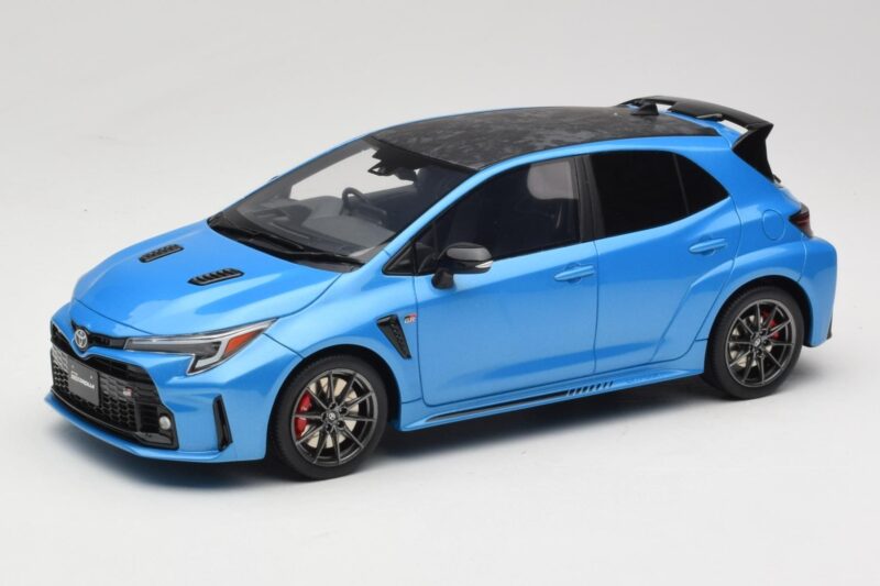 Toyota GR Corolla E210 Circuit Edition Flame Blue Otto 1:18 OT1169 Sveķi