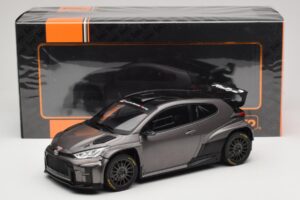 Toyota GR Yaris Rally2 Pelēks IXO 1:18 18CMC210 Metāls — attēls 6 no 6
