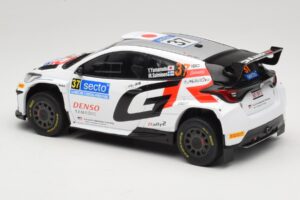 Toyota GR Yaris Rally2 #37 Y. Yamamoto Rally Finland 2024 IXO 1:18 18RMC212A Metāls — attēls 5 no 6