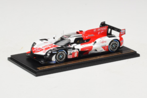 Toyota GR010 Hybrid Hypercar #8 S. Buemi / B. Hartley / R. Hirakawa Toyota Gazoo Racing 24 Hours of Le Mans 2023 Spark 1:43 T — attēls 3 no 4