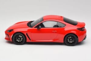 Toyota GR86 ZN8 Ignition Sarkans Otto 1:18 OT470 Sveķi — attēls 3 no 6