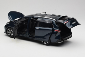 Toyota Granvia Tumši Zils OEM 1:18 FCL22GR803 Metāls — attēls 5 no 8