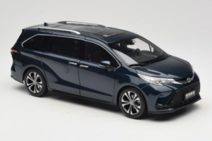 Toyota Granvia Tumši Zils OEM 1:18 FCL22GR803 Metāls — attēls 6 no 8