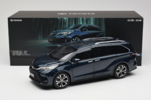 Toyota Granvia Tumši Zils OEM 1:18 FCL22GR803 Metāls — attēls 8 no 8