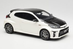 Toyota GRMN Yaris Rally Package Balts Otto 1:18 OT1071 Sveķi — attēls 4 no 6