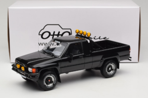 Toyota Hilux N60 SR5 Pickup Melns Otto 1:18 OT481B Sveķi — attēls 6 no 6