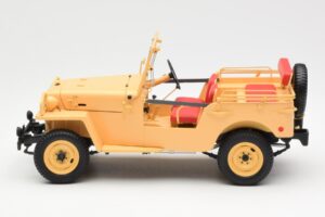 Toyota Land Cruiser BJ Bēšs Kyosho 1:18 08959BE Metāls — attēls 4 no 8