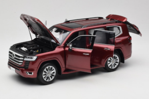 Toyota Land Cruiser LC300 ZX Sarkans LCD 1:18 LCD18013-ZX-RE Metāls — attēls 2 no 8