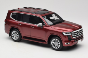 Toyota Land Cruiser LC300 ZX Sarkans LCD 1:18 LCD18013-ZX-RE Metāls — attēls 6 no 8