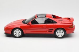 Toyota MR2 W20 Sarkans Otto 1:18 OT234 Sveķi — attēls 3 no 6